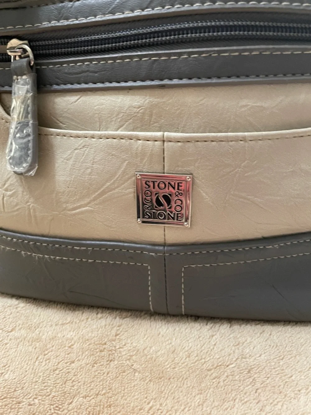 Stone & Co. Cream and Gray Structured Shoulder Tote - Picture 2 of 9